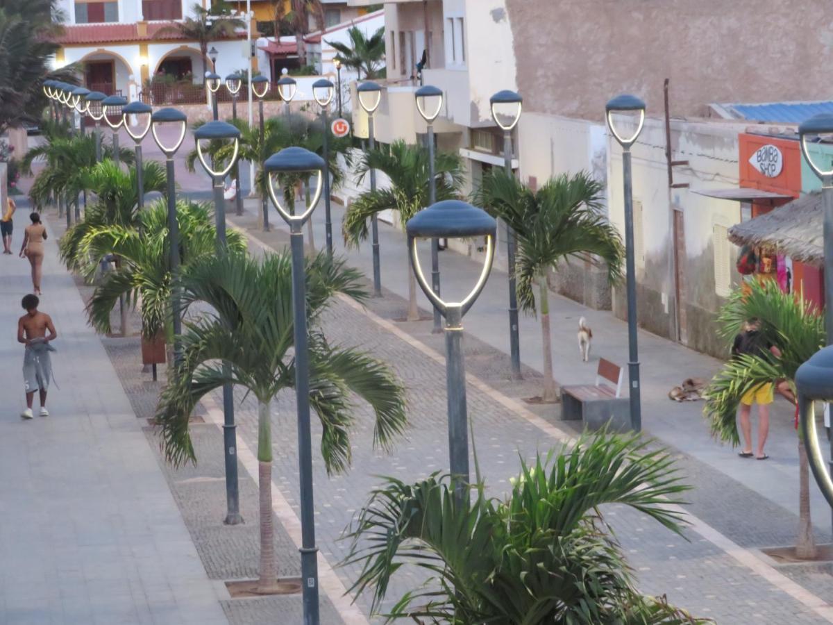 Porto Antigo 2: Beachfront Adults-Only Studio with Pool Apartment Santa Maria Exterior photo