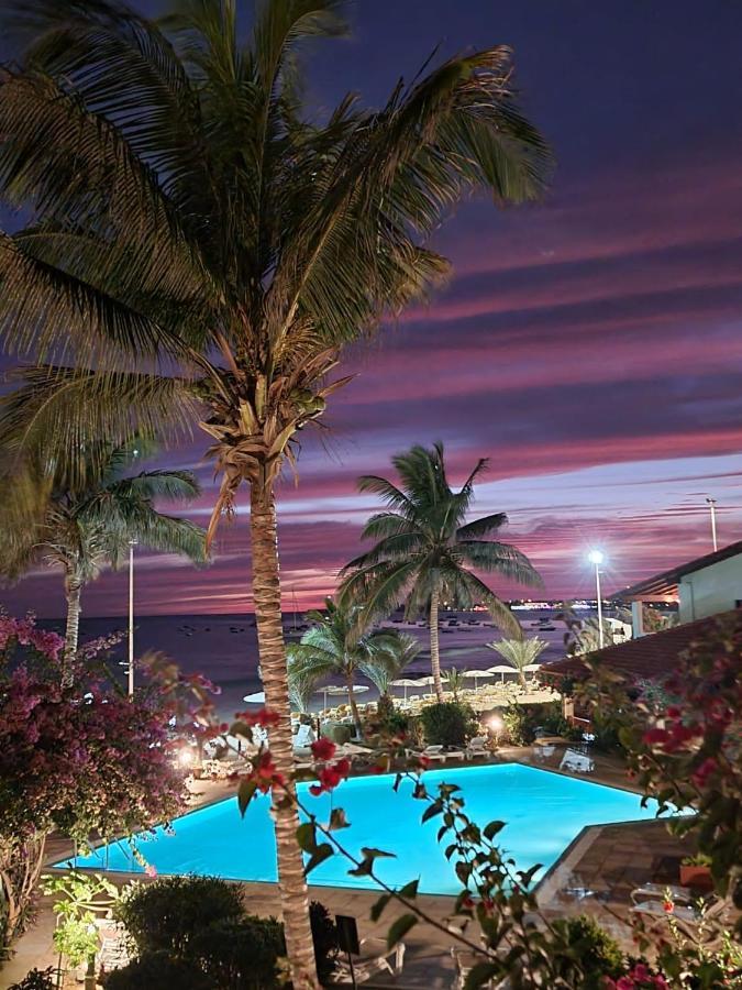 Porto Antigo 2: Beachfront Adults-Only Studio with Pool Apartment Santa Maria Exterior photo