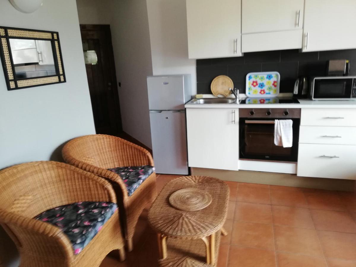 Porto Antigo 2: Beachfront Adults-Only Studio with Pool Apartment Santa Maria Exterior photo